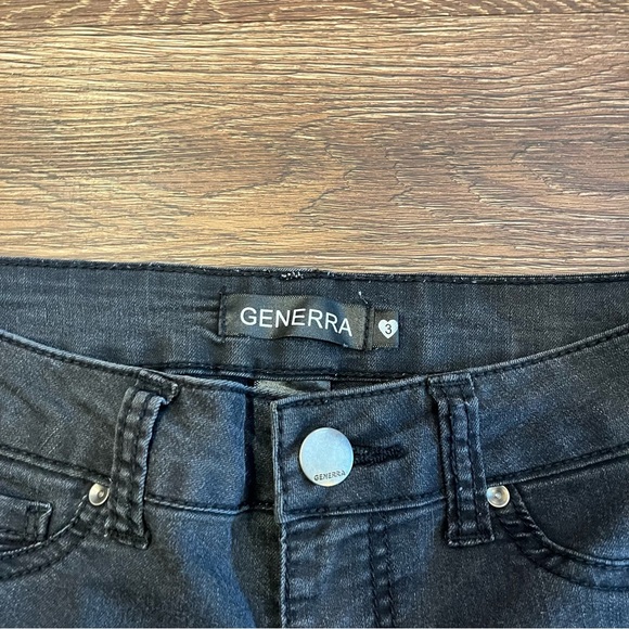 generra pants
size 3
good condition
bundles are discounted - Picture 3 of 3